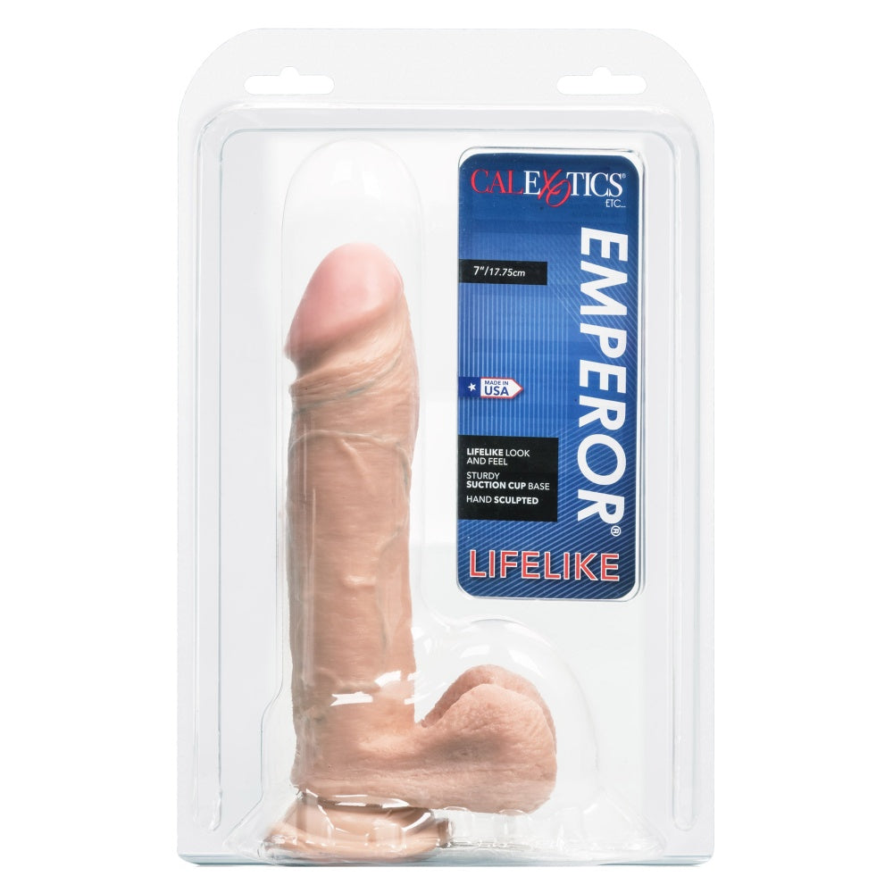 Dildo Realistic Calexotics Life-like Emperor - Culoarea Pielii, 21 cm - sculptat manual din PVC fara ftalati - impermeabil, baza de ventuza puternica, compatibil cu hamuri strap-on