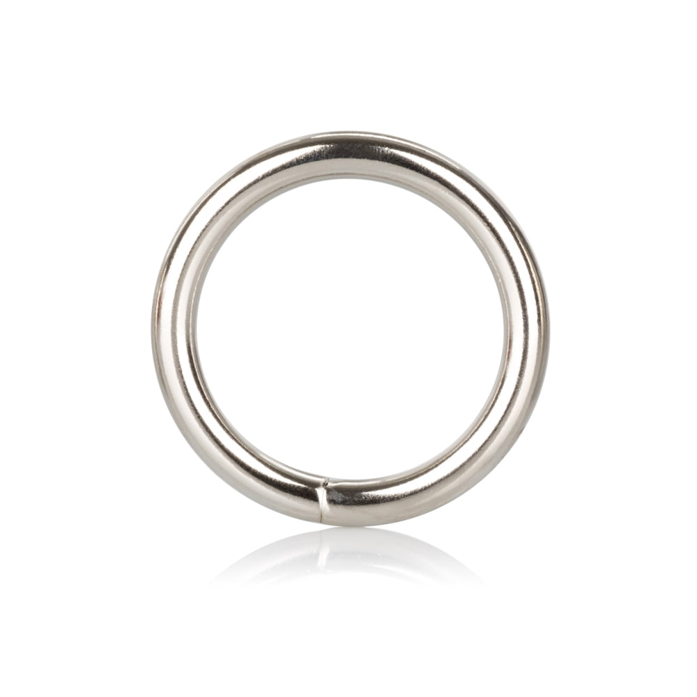 Inel Pentru Penis din Metal CalExotics Silver Ring 5 cm - ideal pentru mentinerea erectiei si intensificarea performantei erotice - fabricat din otel solid cu finisaj argintiu