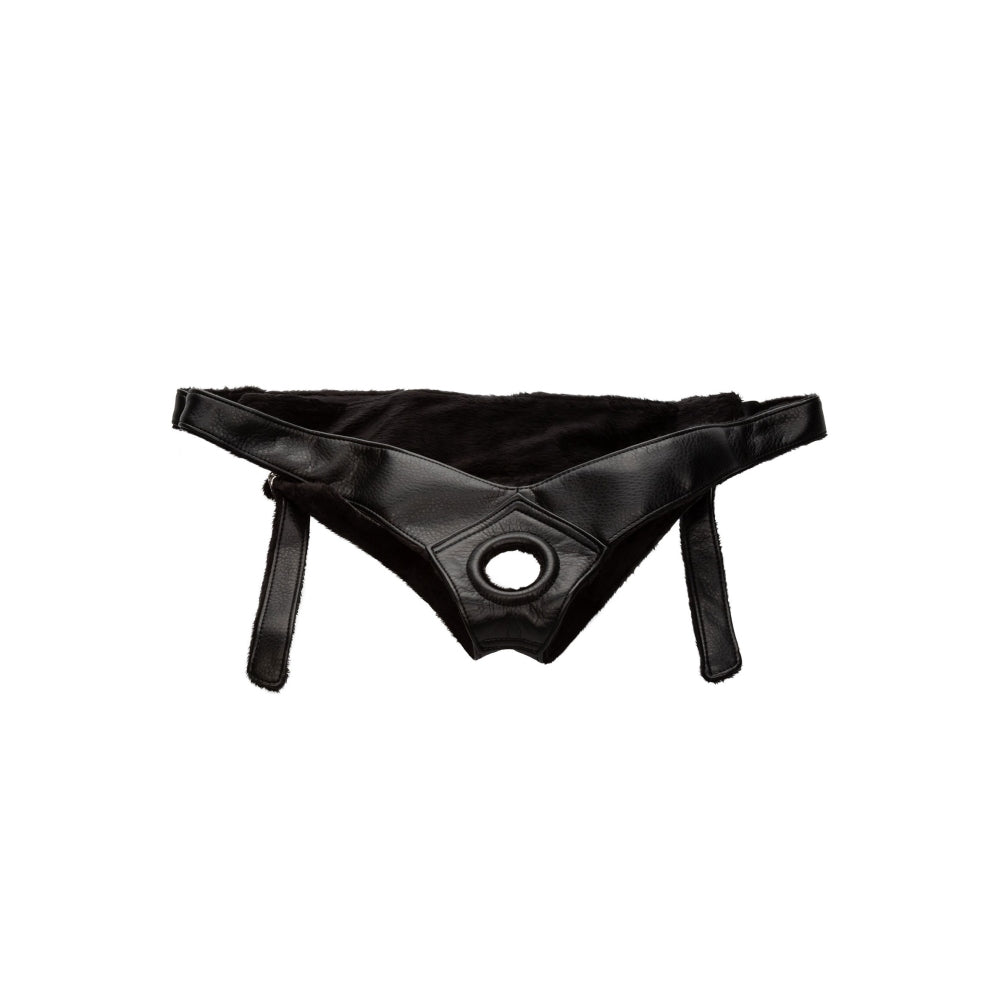 Curea Strap-On CalExotics Universal Lover - ham conceput pentru placere hand-free intensa - curele complet ajustabile, potrivita pentru talie de pana la 134 cm - Inel extensibil, compatibil cu majoritatea dildo-urilor flexibile