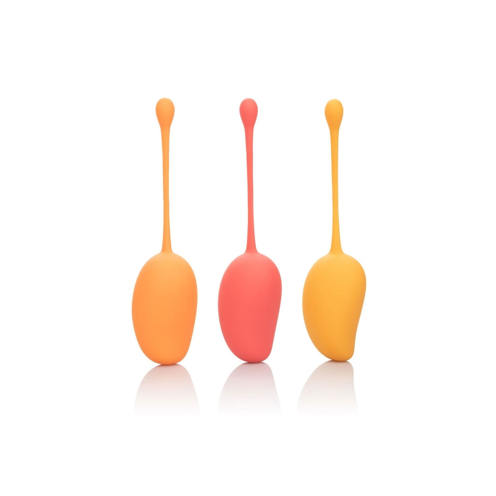 Set Antrenament Kegel CalExotics Mango - 3 Greutati pentru Intarirea Muschilor Pelvici si Placere Intima