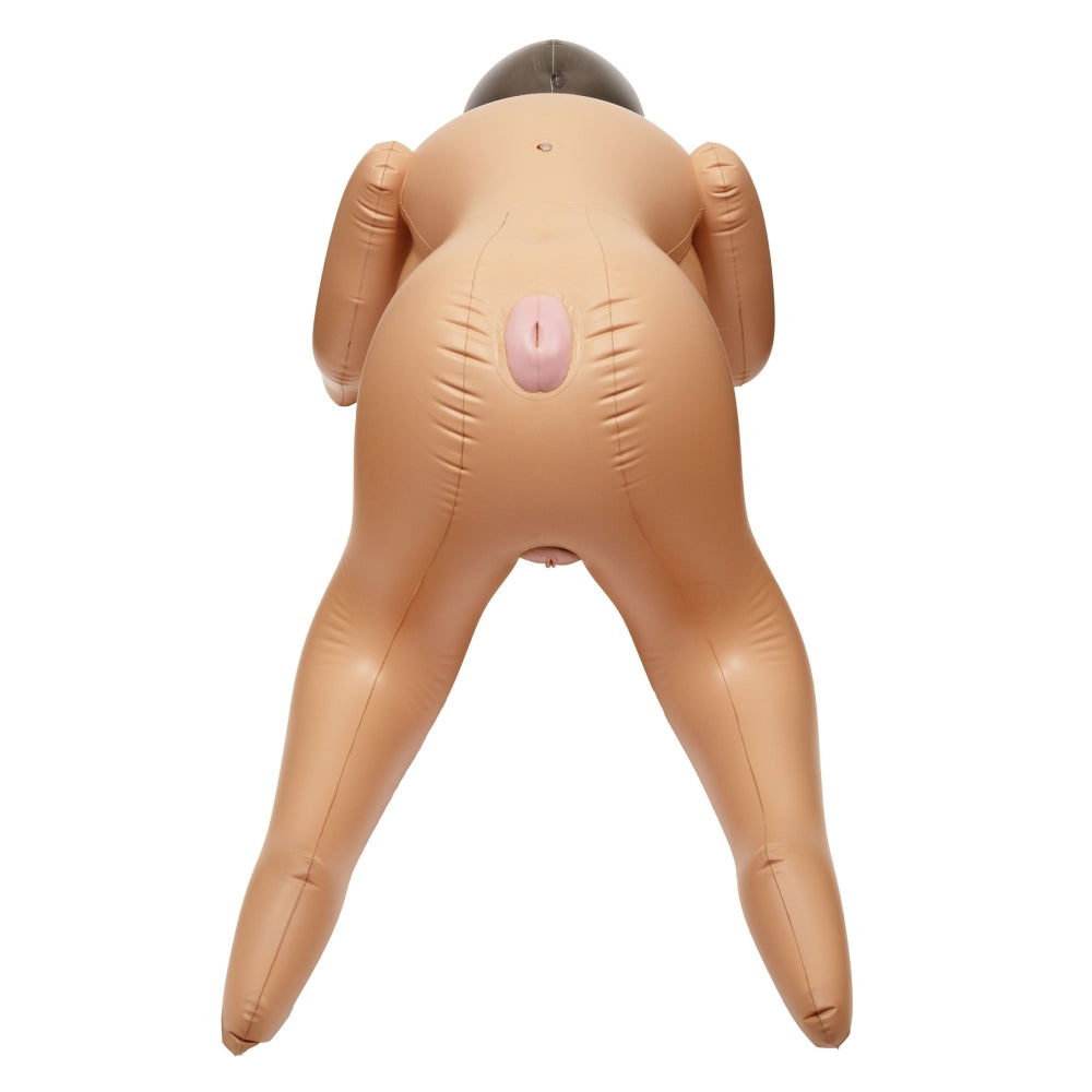 Papusa gonflabila CalExotics Back Door Babe in marime naturala cu 3 orificii placere vagin anus gura