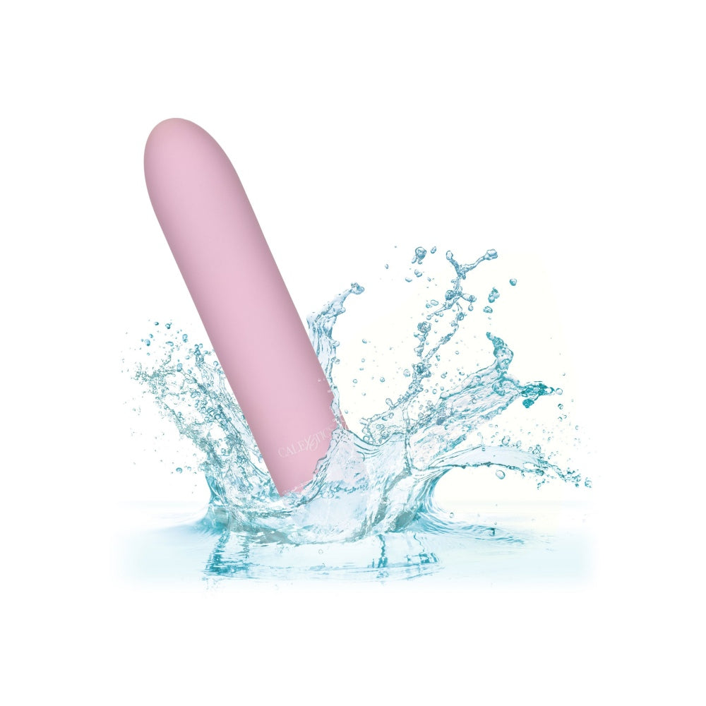 Mini vibrator Slay #CharmMe CalExotics din silicon cu 10 functii vibratii intense, reincarcabil si rezistent la apa, roz