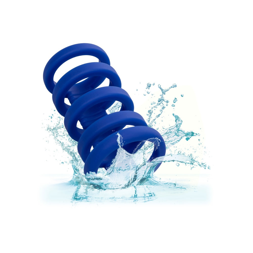 Inel cvintuplu pentru penis CalExotics Admiral din silicon lichid cu suport multi-inele pentru rezistenta si stimulare, albastru
