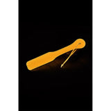 BDSM Paleta Spanking Fosforescenta Glow-in-the-Dark Radiant – 32 cm, Flexibila cu Snur pentru Prindere