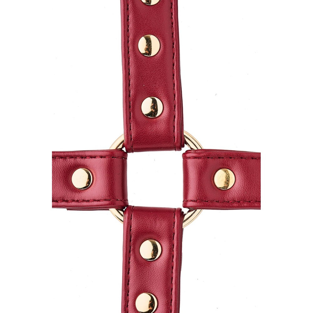 Catusa Hogtie BDSM Bondage Piele Artificiala Rosie cu Detalii Metalice Aurii - Accesorii pentru Fixarea Mainilor si Picioarelor