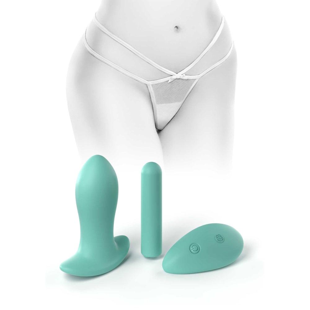 Chiloti Sexy vibratori cu telecomanda Pipedream HookUp Panties - G-String cu plug din silicon impermeabil, Alb