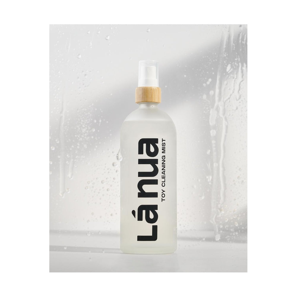 Spray de curatare La Nua pentru jucarii, fara parfum, formulat fara substante chimice dure, solventi sau alcool - Curatator pentru jucarii sexuale si dildo-uri