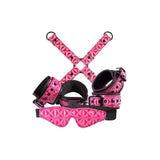 Set Bondage NS Novelties Sinful 4 Piese - Vinil Roz captusit cu Neopren - catuse pentru incheieturi, catuse pentru glezne, hogtie, masca pentru ochi