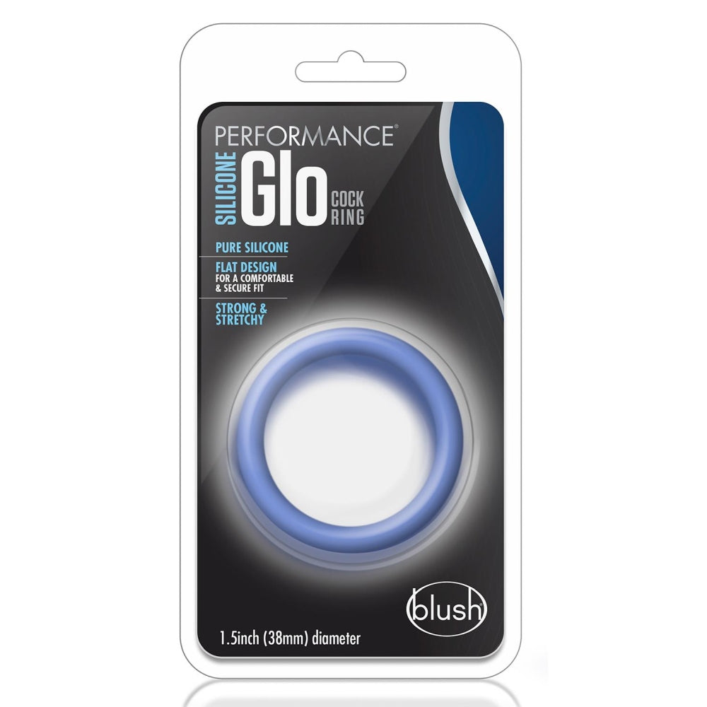 Inel penis Blush Novelties Performance Silicone Glo - Straluceste in intuneric - 1.5" latime - Se intinde pentru potrivire - Suprafata matasoasa UltraSilk nu ciupeste - Marire penis pentru barbati, cupluri - Albastru