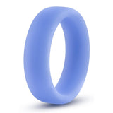 Inel penis Blush Novelties Performance Silicone Glo - Straluceste in intuneric - 1.5" latime - Se intinde pentru potrivire - Suprafata matasoasa UltraSilk nu ciupeste - Marire penis pentru barbati, cupluri - Albastru