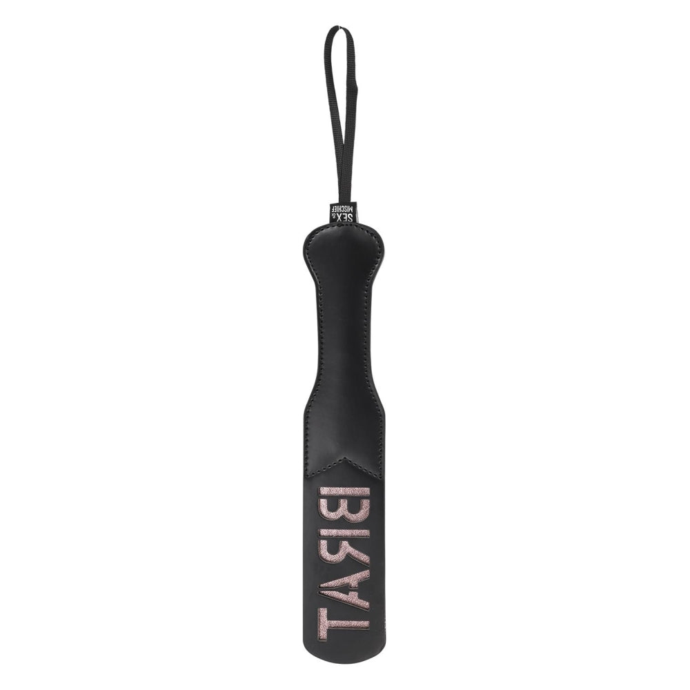 BDSM Paleta Brat din Piele Artificiala – Lasa Amprenta „BRAT”, Cu Bucla pentru Prindere si Impact Puternic