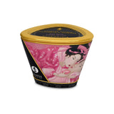 Lumanare de Masaj Shunga 170 ml - aroma afrodisiaca de trandafir - ceara topita se transforma in ulei cald de masaj - timp de ardere de pana la 40 de ore