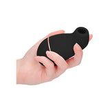 SHOTS Kissable Vibrator Clitoridian cu Design Special - Tehnologie Airwave Fara Contact si Impermeabil - 11 Niveluri de Intensitate - Pentru Tine - Negru