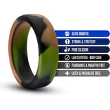 Inel penis Blush Novelties Performance Silicone Camo - 3.8 cm latime - Se intinde pentru fixare sigura - Suprafata satinata UltraSilk nu trage, nu ruleaza - Jucarie sexuala pentru marire penis, barbati, cupluri - Camuflaj