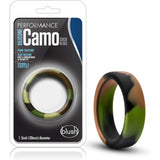 Inel penis Blush Novelties Performance Silicone Camo - 3.8 cm latime - Se intinde pentru fixare sigura - Suprafata satinata UltraSilk nu trage, nu ruleaza - Jucarie sexuala pentru marire penis, barbati, cupluri - Camuflaj