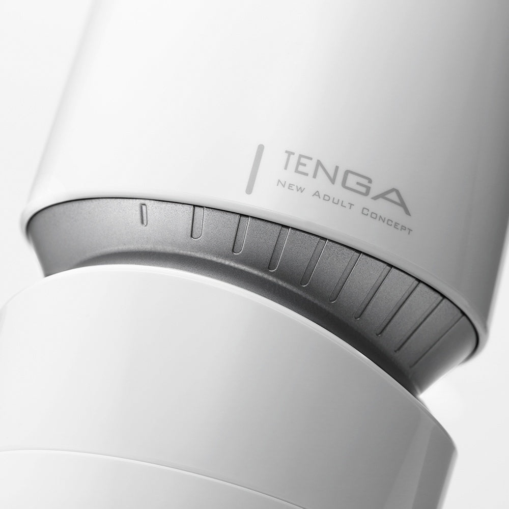 Masturbator reglabil Tenga Silver Ring cu 10 niveluri suctiune - inovativ cu inel integrat pentru penis - Design discret - complet lavabil